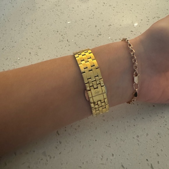 MOVADO
Veturi Women's Watch - Picture 3 of 4